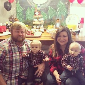 Meet your Posher, Reagan